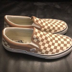 vans slip on tiger eye